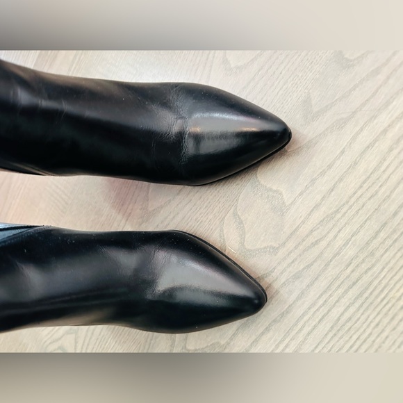 Authentic Celine leather booties. Black size 7. True to size - Picture 2 of 9